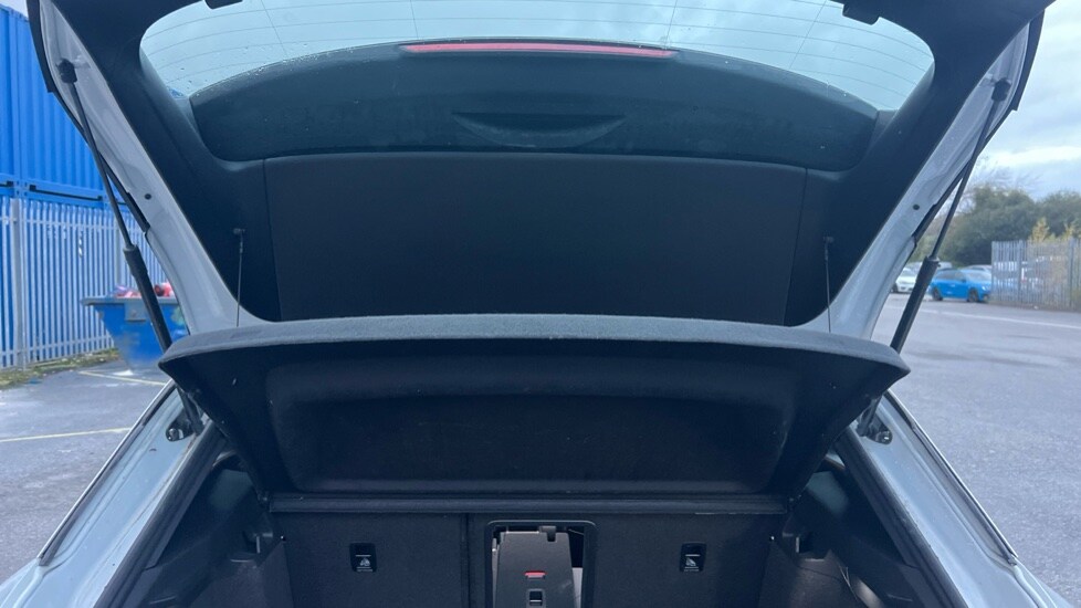 Used Volkswagen ID.4 2022 for sale - 76112028: Photo 32