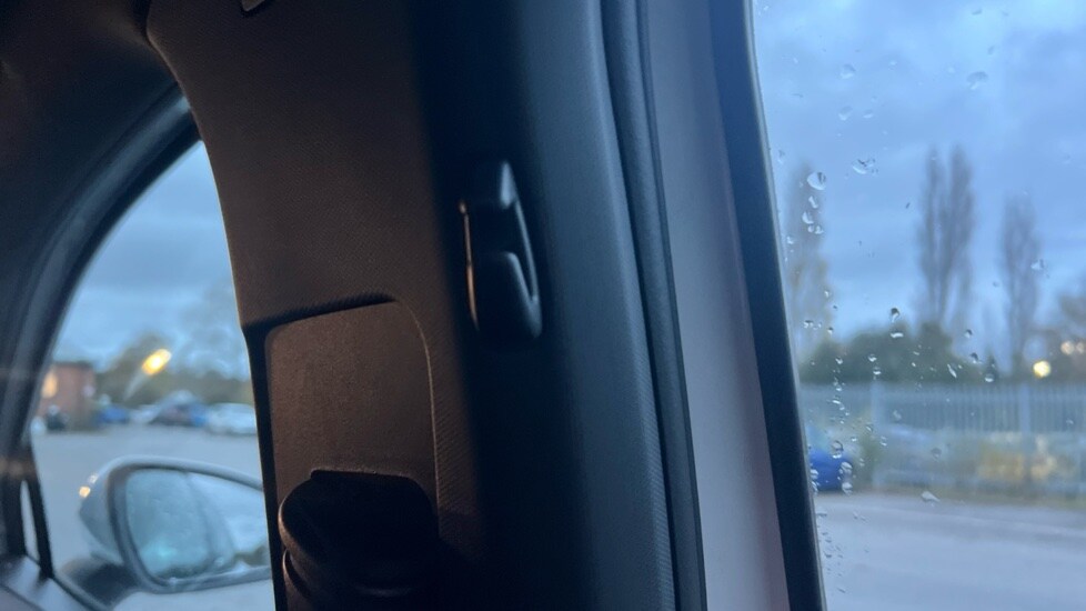 Used Volkswagen ID.4 2022 for sale - 76112028: Photo 41