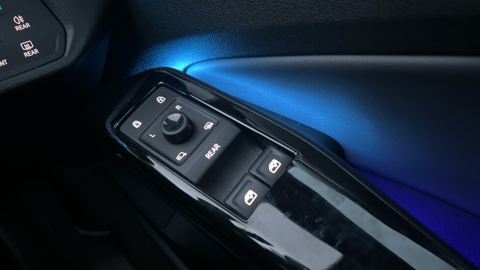 Used Volkswagen ID.4 2022 for sale - 76112028: Photo 53