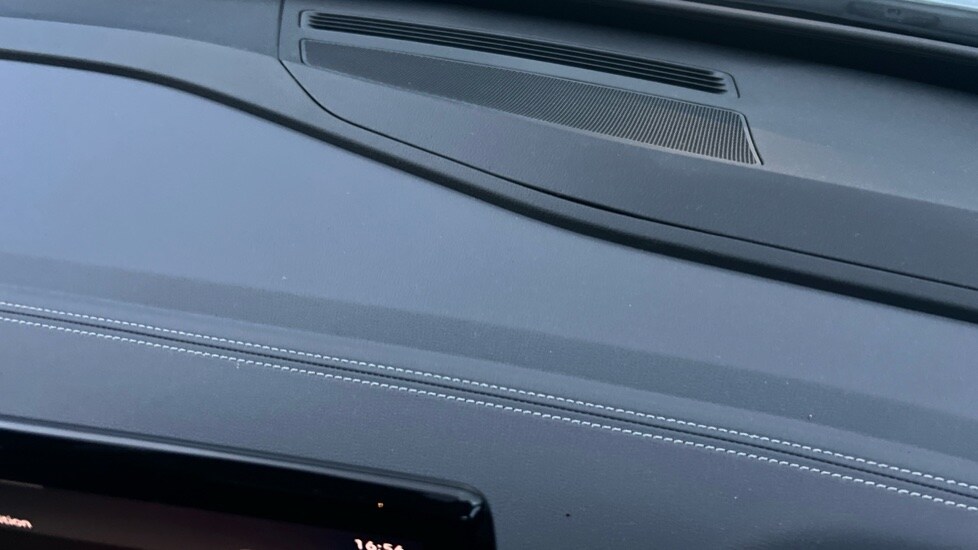 Used Volkswagen ID.4 2022 for sale - 76112028: Photo 56