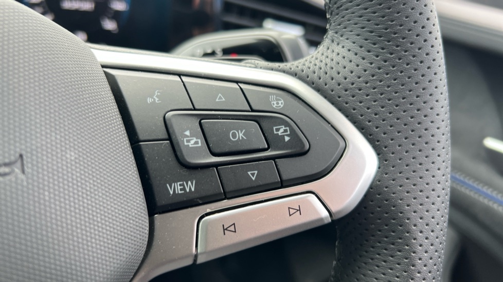 Used Volkswagen Passat 2025 for sale - 75660419: Photo 30