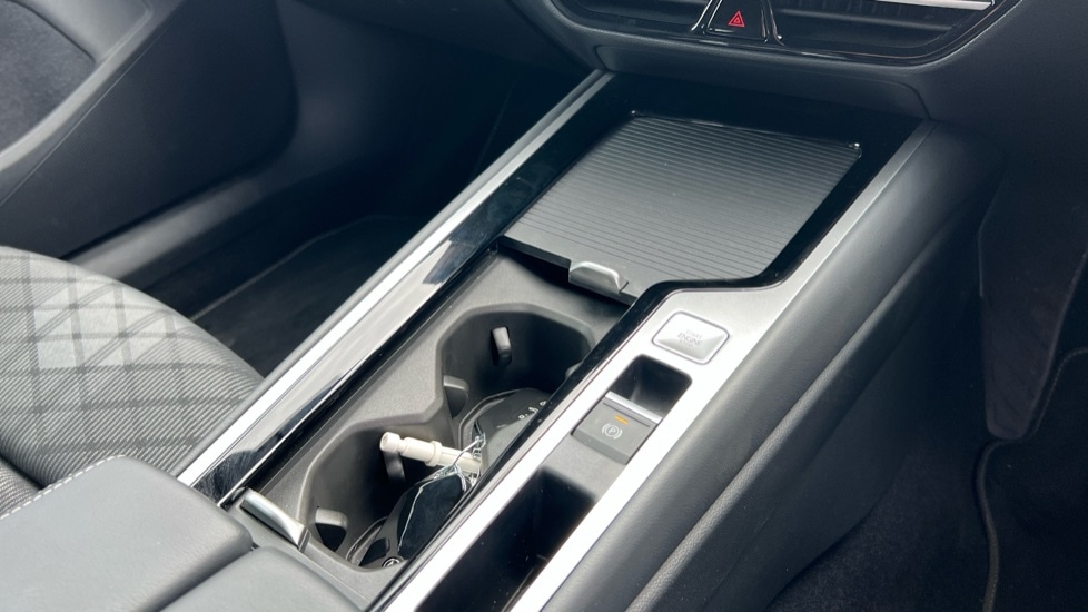 Used Volkswagen Passat 2025 for sale - 75660419: Photo 35