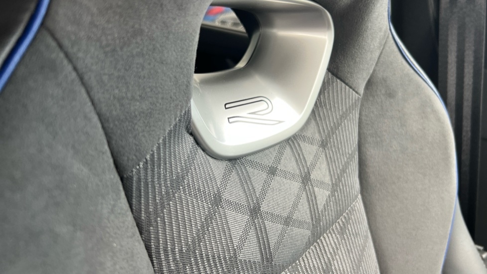 Used Volkswagen Passat 2025 for sale - 75660419: Photo 44