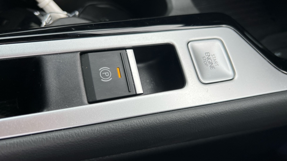 Used Volkswagen Passat 2025 for sale - 75660419: Photo 53