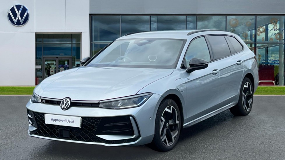 Used Volkswagen Passat 2025 for sale - 75660419: Photo 7