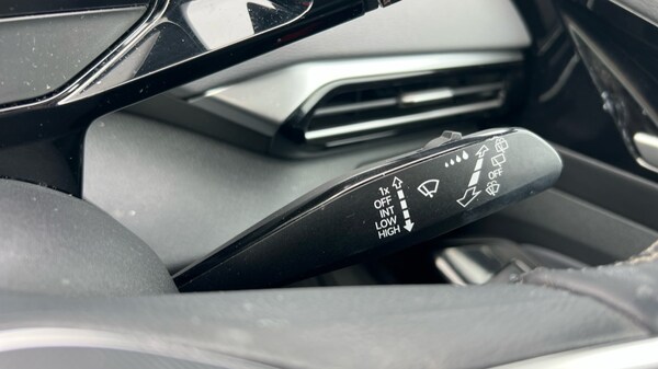 Used Volkswagen ID.4 2022 for sale - 76086826: Photo 32