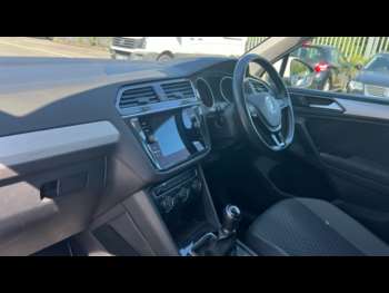 Used Volkswagen Tiguan 2018 for sale - 74733469: Photo