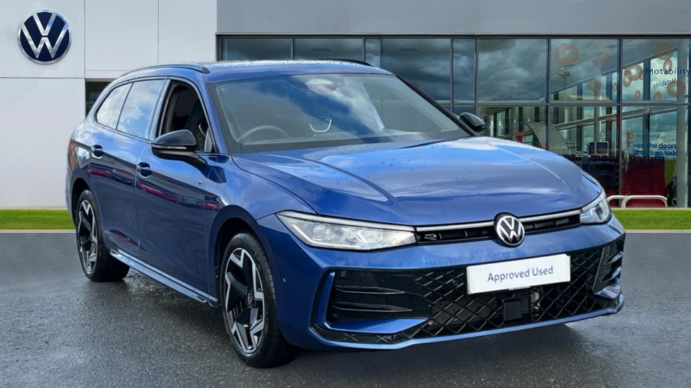 Used Volkswagen Passat 2025 for sale - 75660179: Photo 1