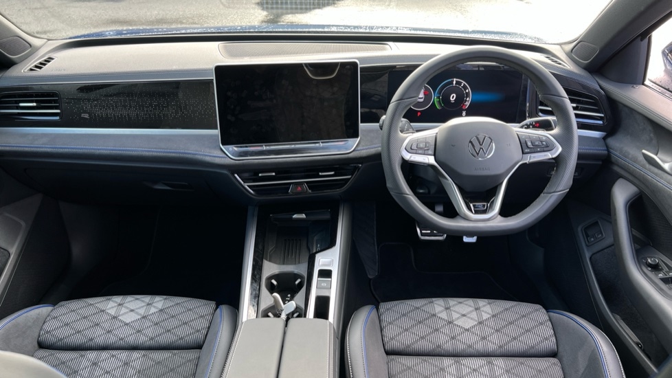 Used Volkswagen Passat 2025 for sale - 75660179: Photo 12