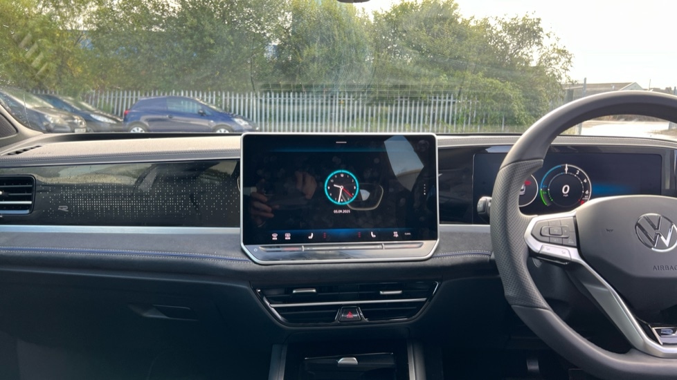 Used Volkswagen Passat 2025 for sale - 75660179: Photo 13