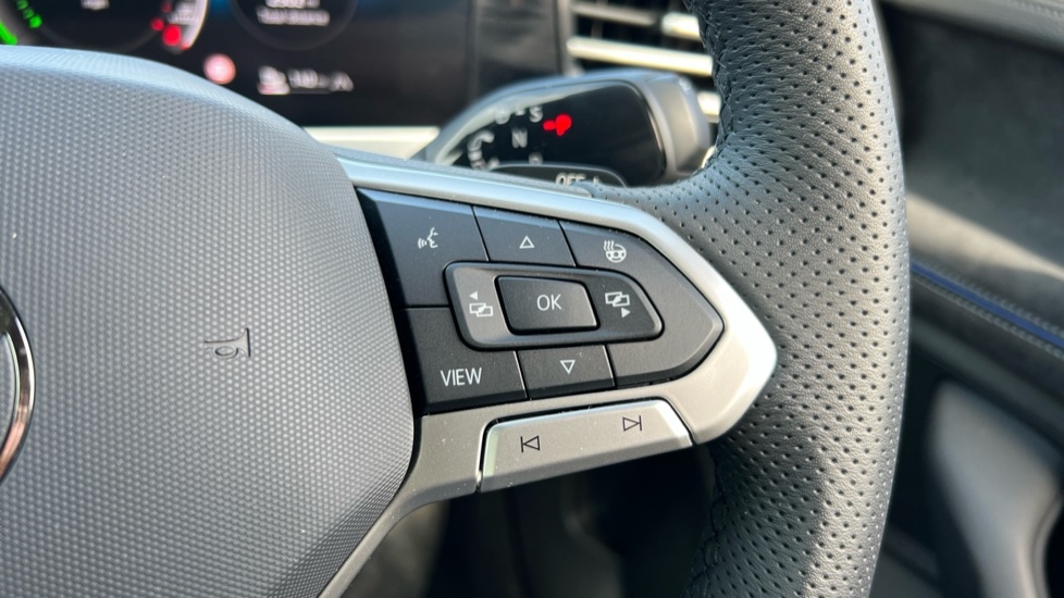 Used Volkswagen Passat 2025 for sale - 75660179: Photo 30