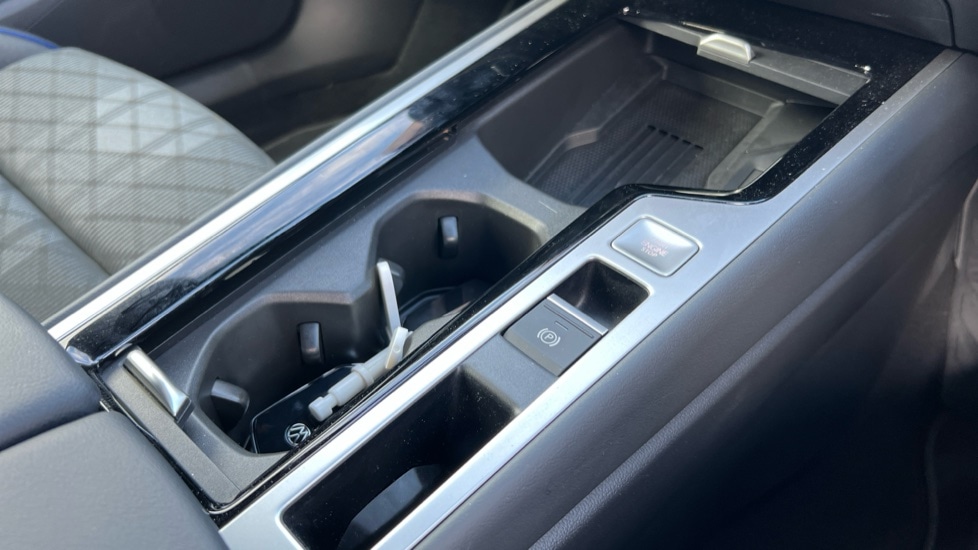 Used Volkswagen Passat 2025 for sale - 75660179: Photo 35