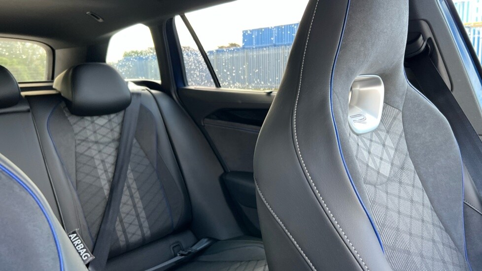 Used Volkswagen Passat 2025 for sale - 75660179: Photo 52