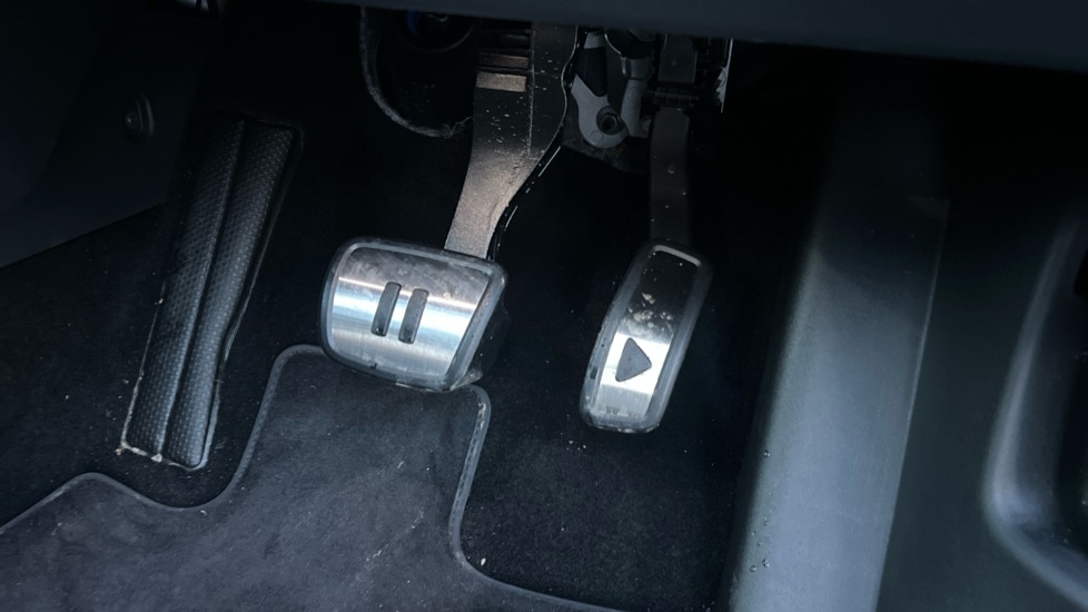 Used Volkswagen ID.4 2025 for sale - 76921853: Photo 27