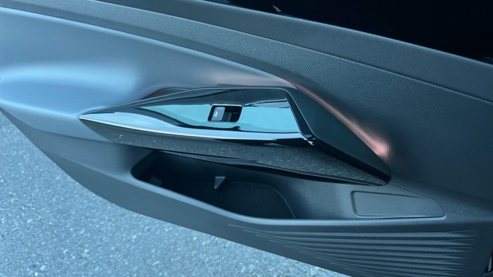 Used Volkswagen ID.4 2025 for sale - 76921853: Photo 33