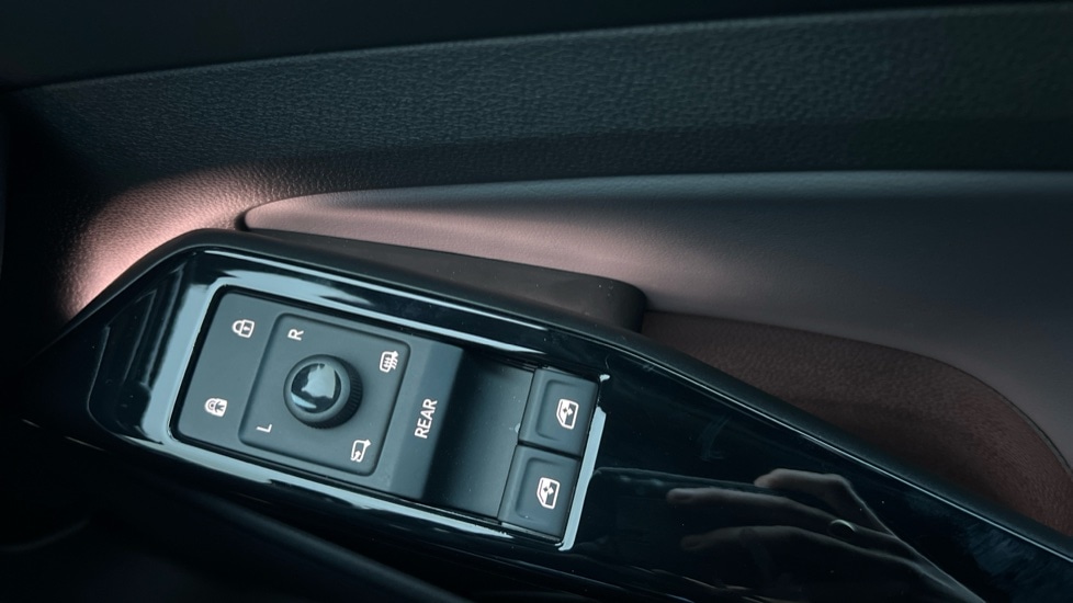 Used Volkswagen ID.4 2025 for sale - 76921853: Photo 53