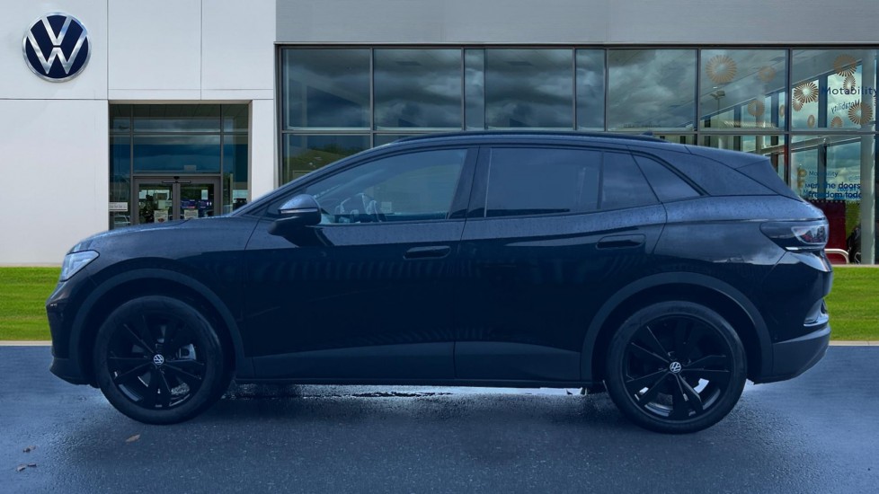 Used Volkswagen ID.4 2025 for sale - 76921853: Photo 9