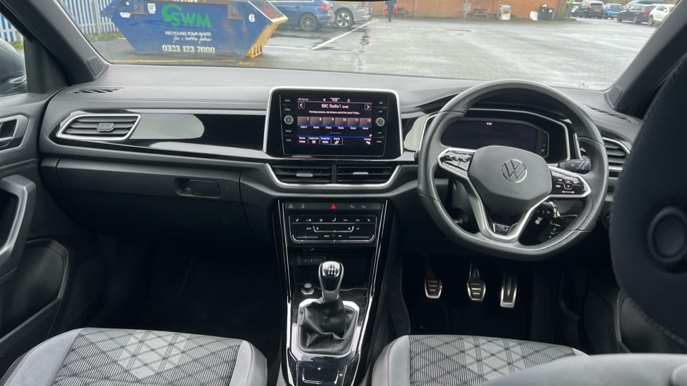 Used Volkswagen T-Roc 2023 for sale - 77018331: Photo 12