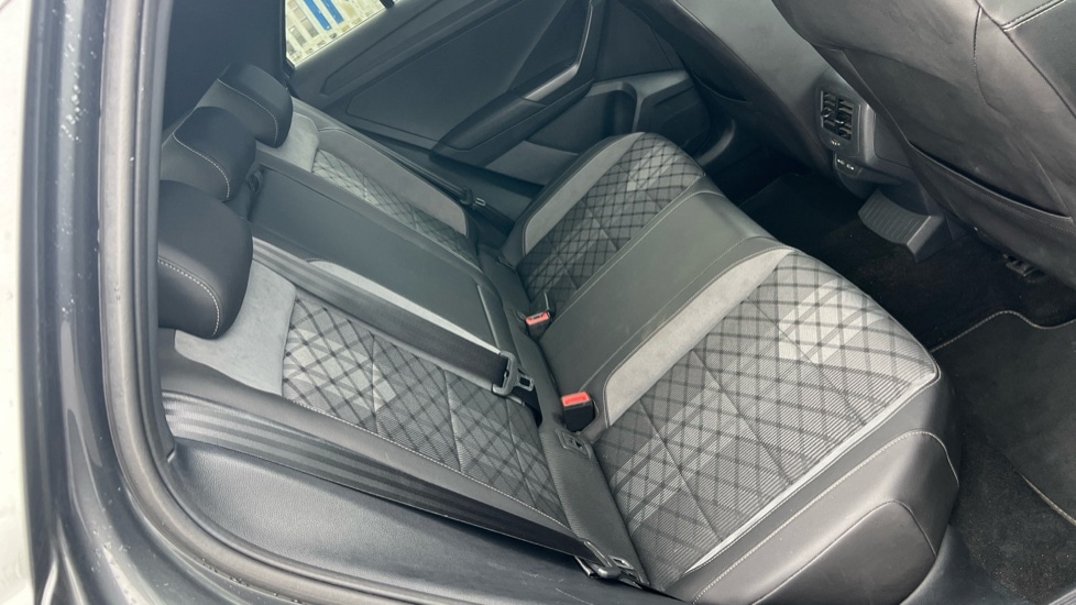 Used Volkswagen T-Roc 2023 for sale - 77018331: Photo 15