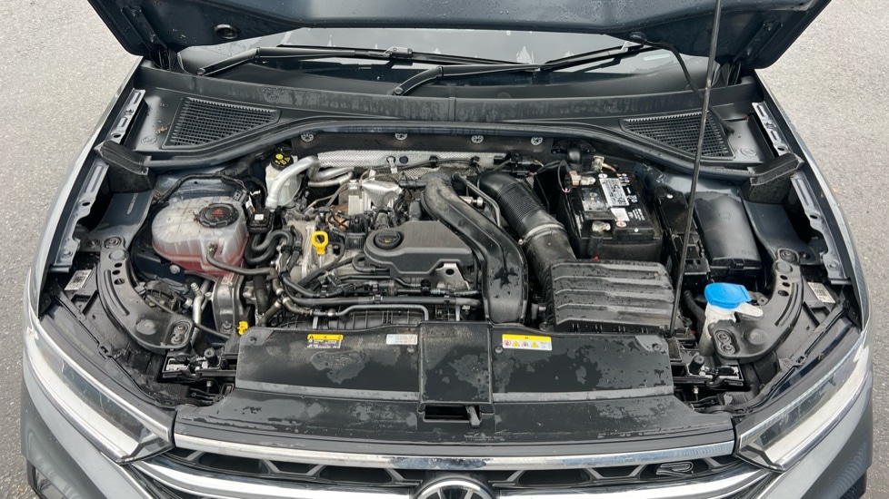 Used Volkswagen T-Roc 2023 for sale - 77018331: Photo 17