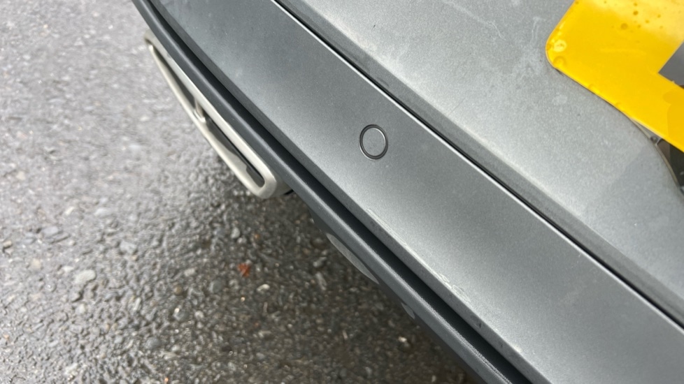 Used Volkswagen T-Roc 2023 for sale - 77018331: Photo 33