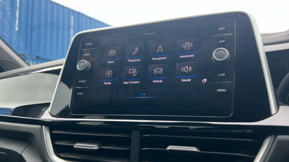 Used Volkswagen T-Roc 2023 for sale - 77018331: Photo 68