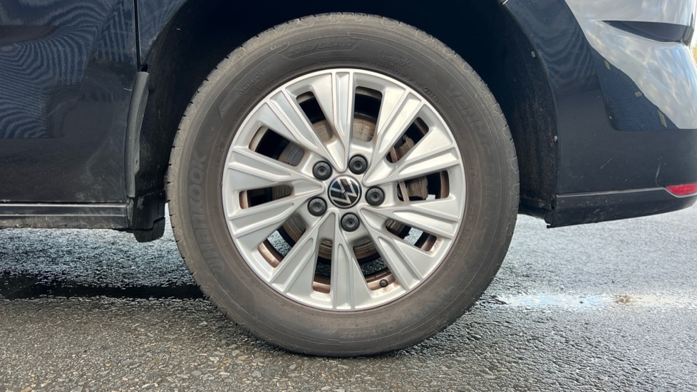 Used Volkswagen Multivan 2024 for sale - 76435011: Photo 19