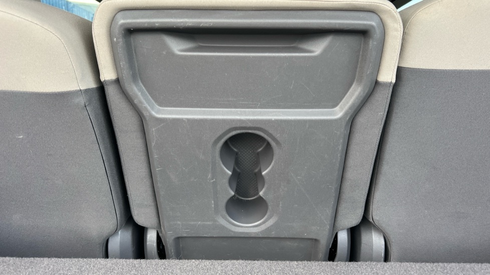 Used Volkswagen Multivan 2024 for sale - 76435011: Photo 28