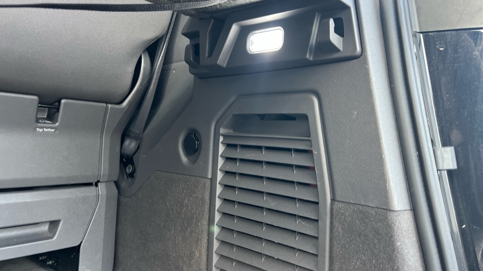 Used Volkswagen Multivan 2024 for sale - 76435011: Photo 31