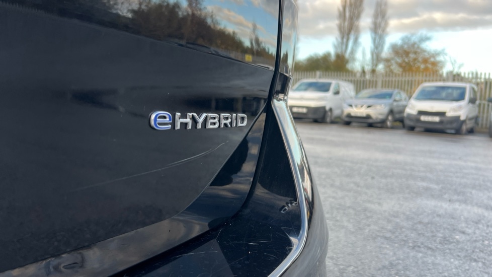 Used Volkswagen Multivan 2024 for sale - 76435011: Photo 38