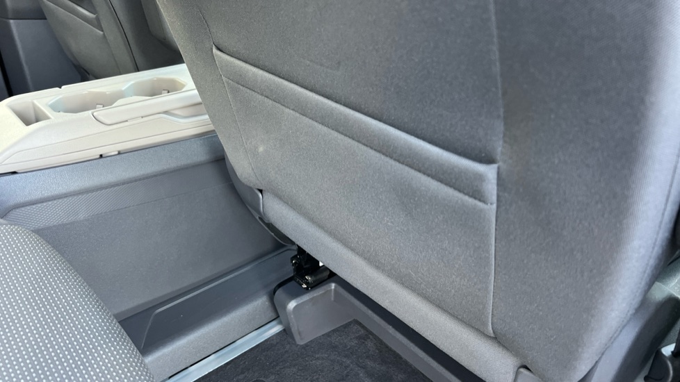 Used Volkswagen Multivan 2024 for sale - 76435011: Photo 43