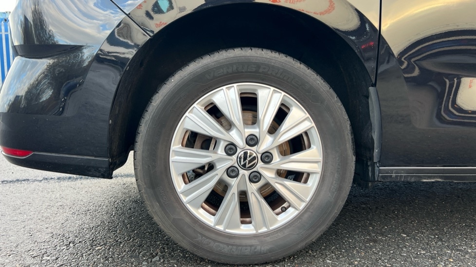 Used Volkswagen Multivan 2024 for sale - 76435011: Photo 5