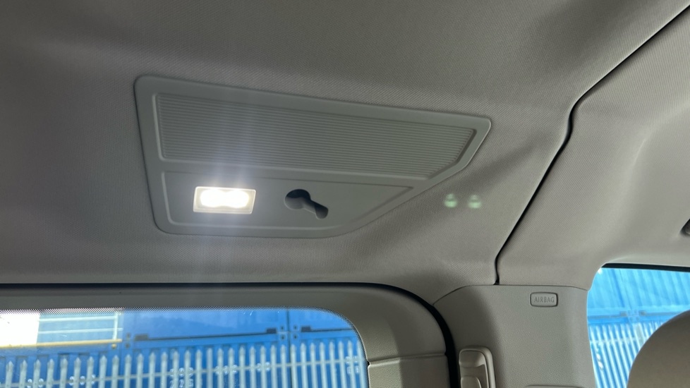 Used Volkswagen Multivan 2024 for sale - 76435011: Photo 50