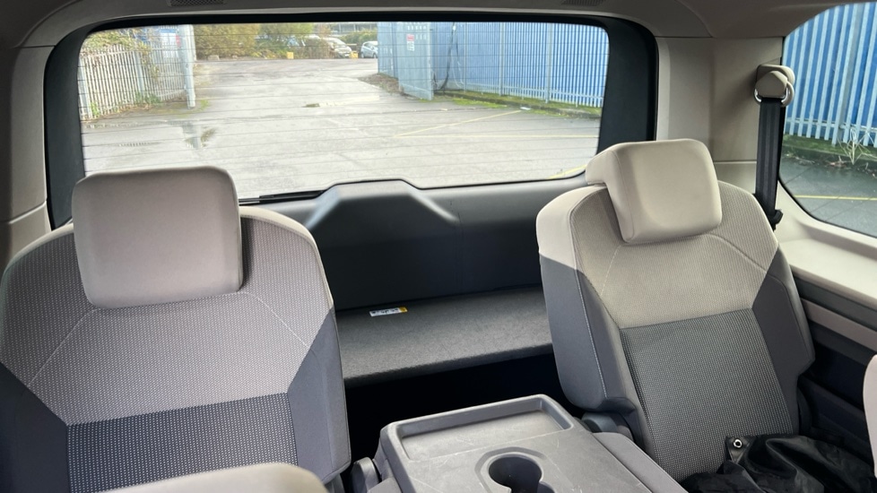 Used Volkswagen Multivan 2024 for sale - 76435011: Photo 52