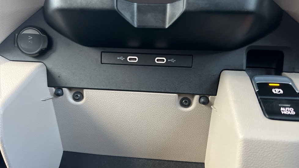 Used Volkswagen Multivan 2024 for sale - 76435011: Photo 71