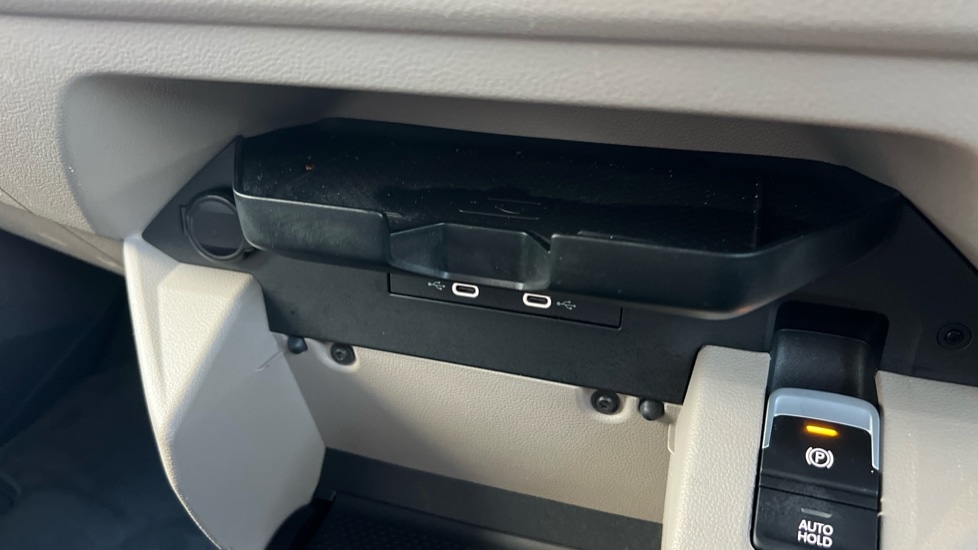 Used Volkswagen Multivan 2024 for sale - 76435011: Photo 72