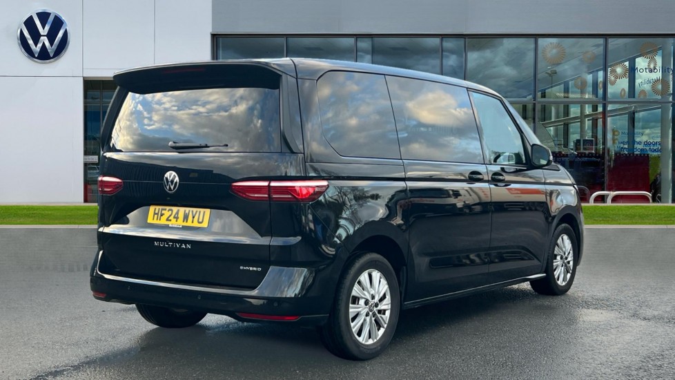 Used Volkswagen Multivan 2024 for sale - 76435011: Photo 8