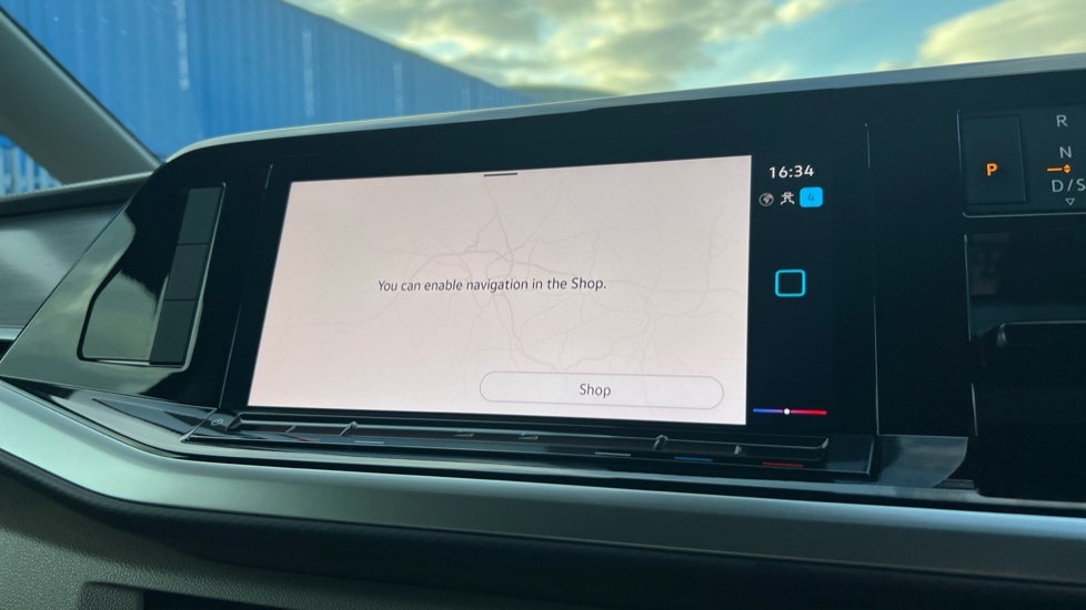 Used Volkswagen Multivan 2024 for sale - 76435011: Photo 81