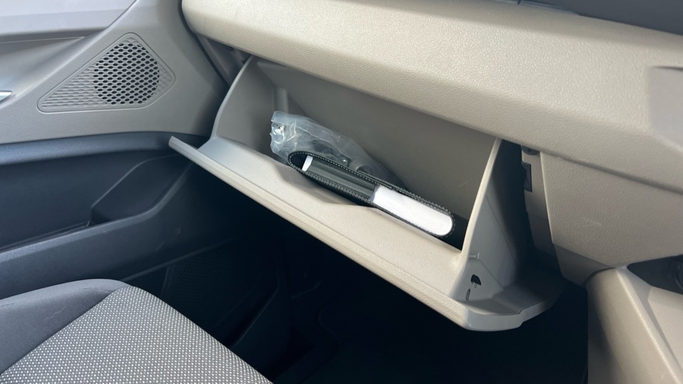 Used Volkswagen Multivan 2024 for sale - 76435011: Photo 83