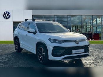 Used Volkswagen Touran 2025 for sale - 76528859: Photo