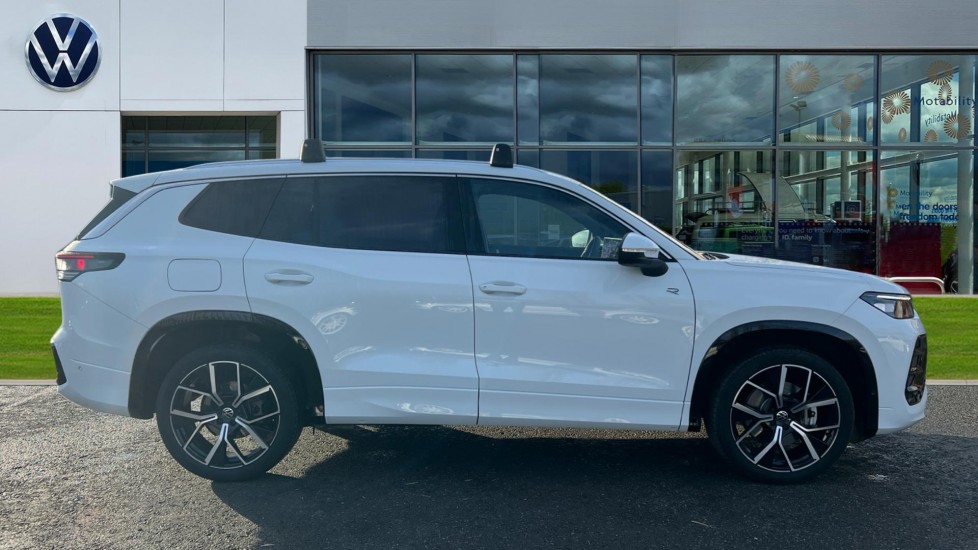 Used Volkswagen Touran 2025 for sale - 76528859: Photo 4