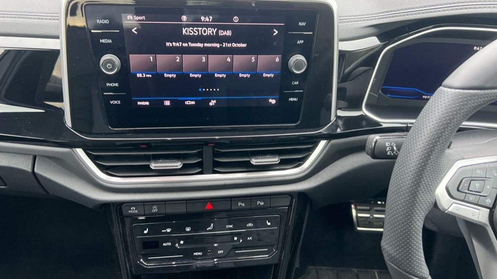 Used Volkswagen T-Roc 2025 for sale - 76217057: Photo 13