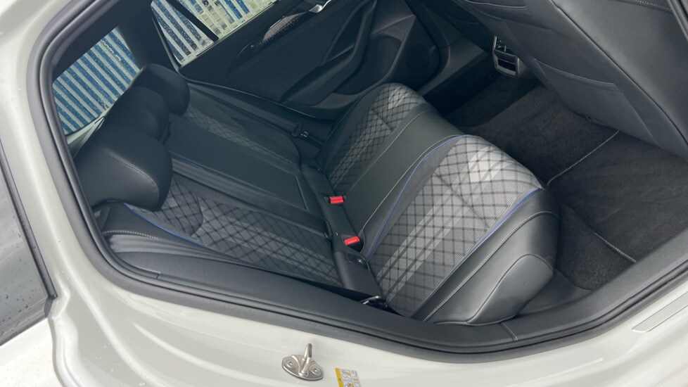 Used Volkswagen Passat 2025 for sale - 75514606: Photo 15