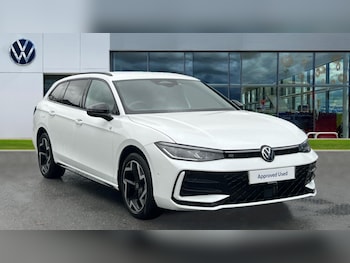 2025 - PASSAT 1.5 TSI eHybrid 272 R-Line 5dr DSG