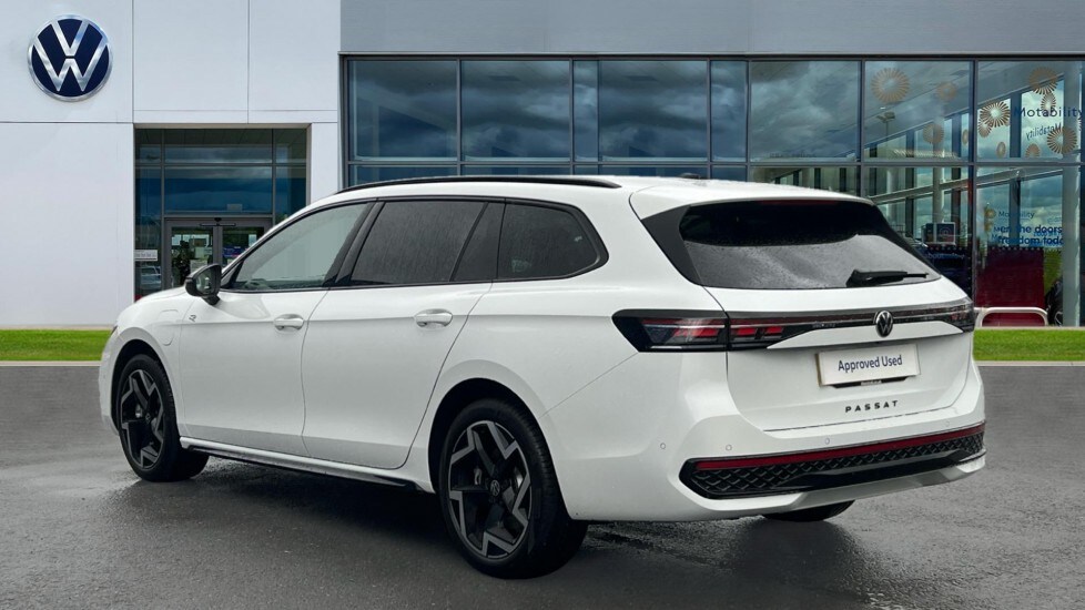 Used Volkswagen Passat 2025 for sale - 75514606: Photo 3