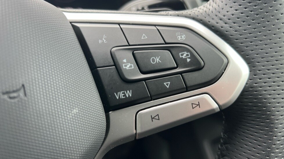 Used Volkswagen Passat 2025 for sale - 75514606: Photo 71