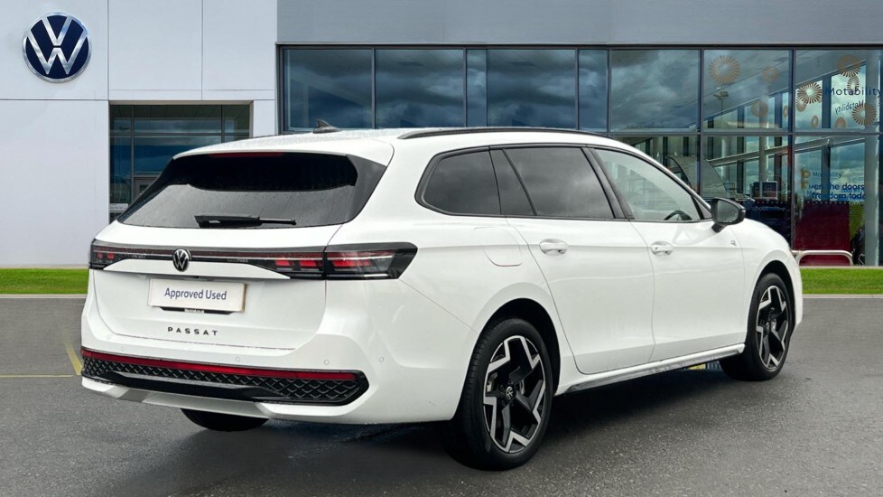 Used Volkswagen Passat 2025 for sale - 75514606: Photo 8