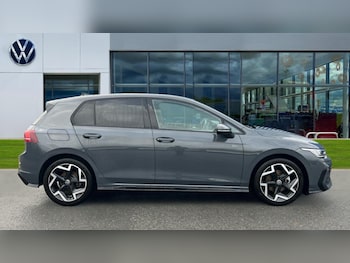 Used Volkswagen Golf 2025 for sale - 76438145: Photo