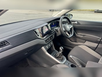 Used Volkswagen Polo 2023 for sale - 76375497: Photo