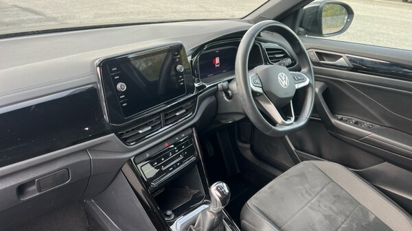 Used Volkswagen T-Roc 2022 for sale - 76008026: Photo 2